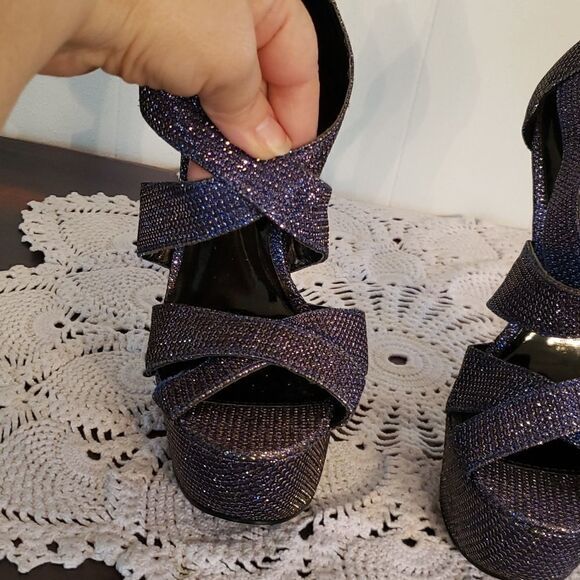 EUC Qupid Glittery Blue Platform Heels Sz 7.5 - Picture 4 of 9
